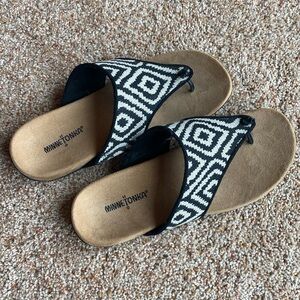 Brand new never worn Minnetonka sandals size 10